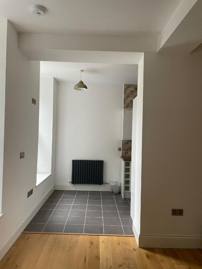 City Centre 1 Bed Sleeps 4 H5 Kingston upon Hull Exterior photo