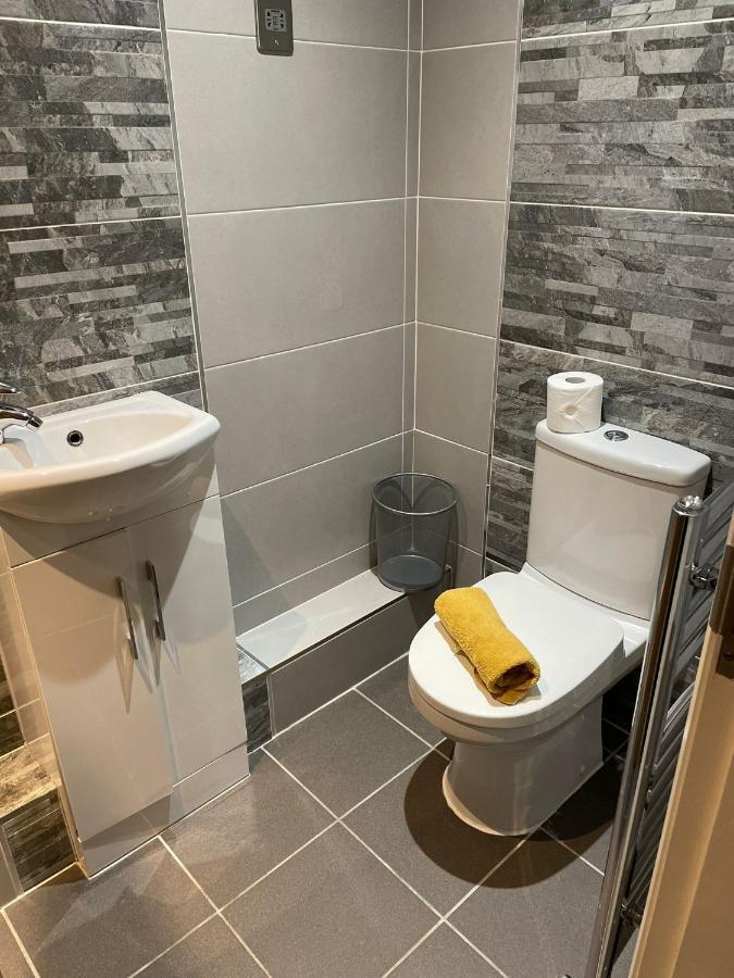 City Centre 1 Bed Sleeps 4 H5 Kingston upon Hull Exterior photo